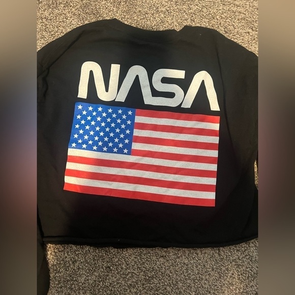 Pacsun Cropped "NASA" Tee Shirt in black size large - Picture 5 of 5